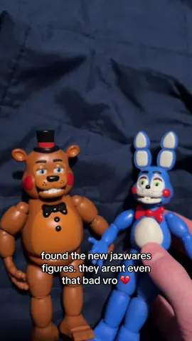 “oh they hate these figures so i should too!” but uh lowk the endo series figures need a black wash #fnaf #jazwares #fnaffigures #figure #fivenightsatfreddys 