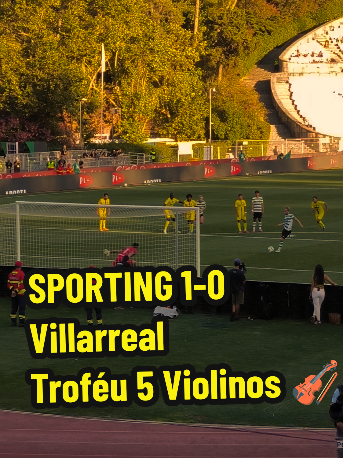 O bi campeão nacional está de regresso!! Penalti do capitão Morten Hjulmand na vitória frente ao Villarreal a contar para o Troféu Cinco Violinos 🎻 🦁! 💚 #livefootball #mortenhjulmand #ruiborges #bicampeão #SPORTINGCP 