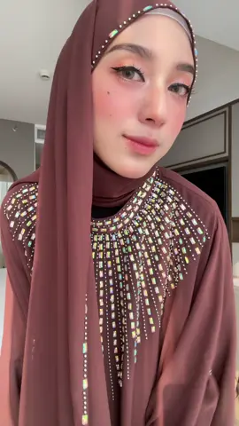 ✨🥰😍 #kaftanmahogany #kaftanindonesia #caftan #kaftanterbaru #kaftanviral #caftanindonesia #caftanstyle 