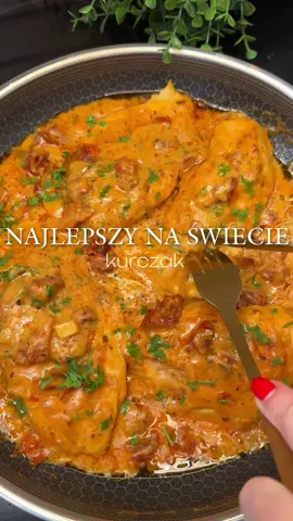 Ten kurczak jest obłędny ❤️❤️❤️❤️ Przepis na to pyszne danie znajdziesz na moim profilu w zakładce „Obiady na każdą kieszeń”🥰 #dc#dlaciebie#trend#foryou#foryourpage#foryoupage #jedzenie #gotowanie #food #trending #dcgr #dinner #yummy #lunch#przepisy#EasyRecipe #tiktokfood #tiktokfoodiestory  #autoreklama 