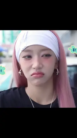 sumin n the faces she always makes !! #stayc #sumin 