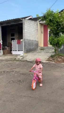 Cari lawan😂😆 #fyp #fy #anakanak #anaklucu #balancebike