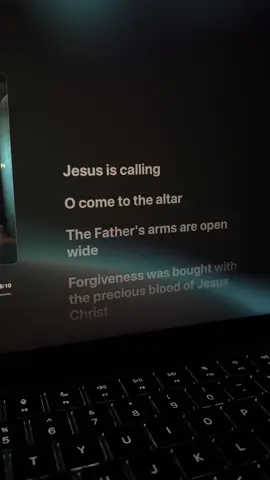 JESUS CHAIN #fyp #foryou #lyrics #lyricvideo #christian #worship #praise #jesus #jesuslovesyou #faith #Believe #church #worshipsong 
