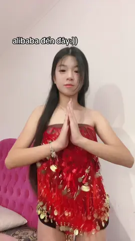 nhịn cười:))) đồ belly dance cua tui á
