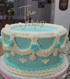 #cakes #SmallBusiness #cakedecorating #vintage #babyshower 
