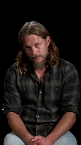 TRAVIS FIMMEL on preparing for shirtless scene in  DUNE PROPHECY  Mr travla #aussieactor #travisfimmel #mrtravla #polijake_fim #ragnarlothbrok 