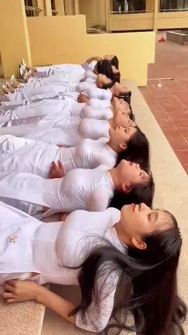 Vietnam school uniform #fyp #foryou #knowledge #amazing #nothingisimpossible #tiktok #interesting #vietnam #uniform 