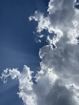 Hari hari langitnya cerah maxx #fyp #langit #awan #astrophile #nature 
