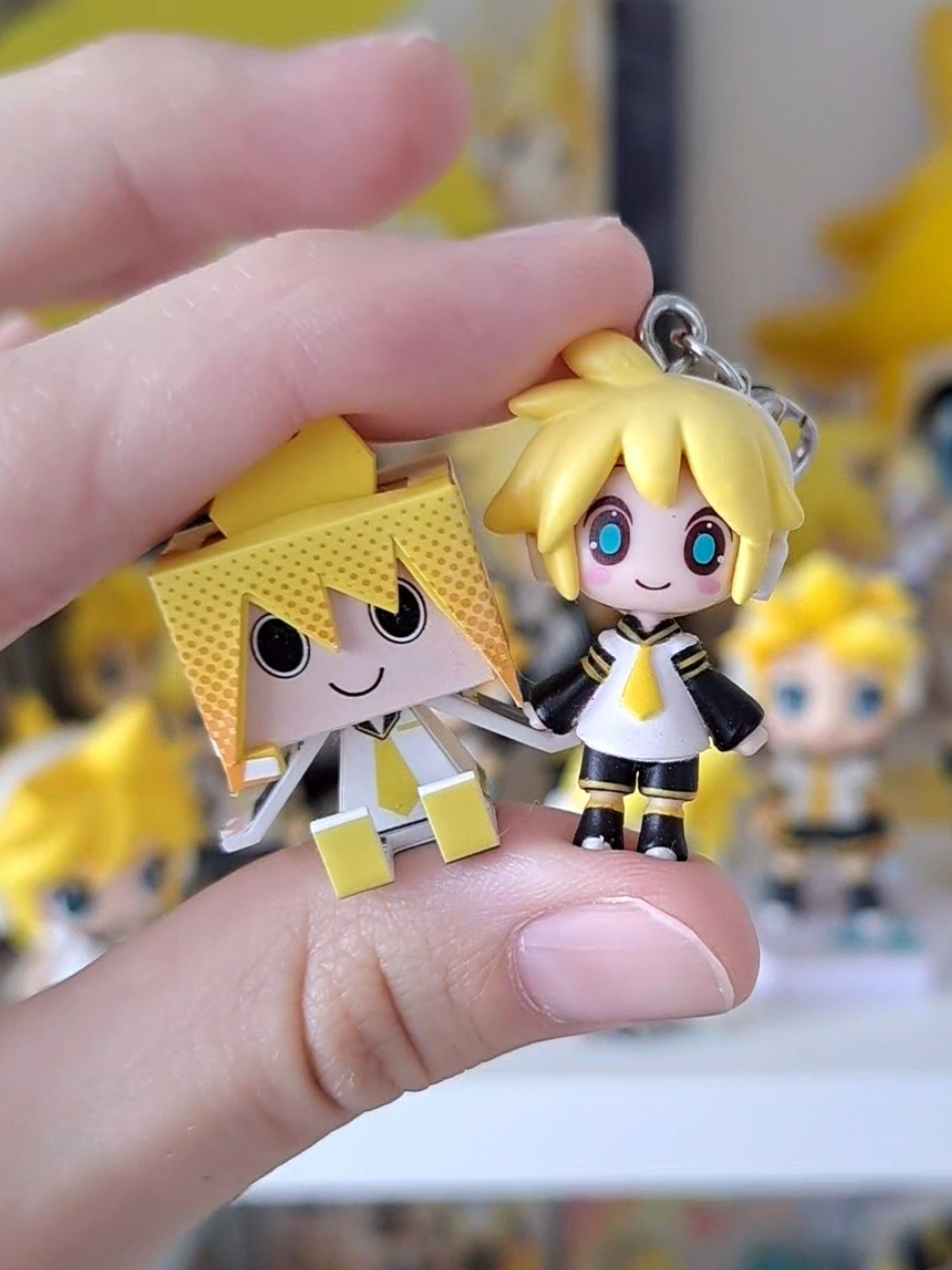 тгк: акаруля #kagaminelen #vocaloid #figure #animefigure #animecollection #anime #кагаминелен #вокалоид #анимефигурки #collection 