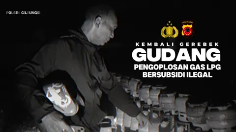 Polsek Cileungsi Bongkar Lokasi Pengoplosan Gas LPG, Ratusan Tabung Disita Cileungsi, Bogor – Kepolisian Sektor Cileungsi berhasil membongkar praktik pengoplosan gas Liquefied Petroleum Gas (LPG) di wilayah Desa Dayeuh, Cileungsi, Kabupaten Bogor, Jawa Barat. Dalam penggerebekan tersebut, sebanyak 506 tabung LPG berhasil disita oleh pihak kepolisian. Kapolsek Cileungsi, Kompol Edison, menjelaskan bahwa penggerebekan ini dilakukan pada Rabu, 23 Juli 2025. Ratusan tabung LPG yang diamankan terdiri dari berbagai ukuran. 