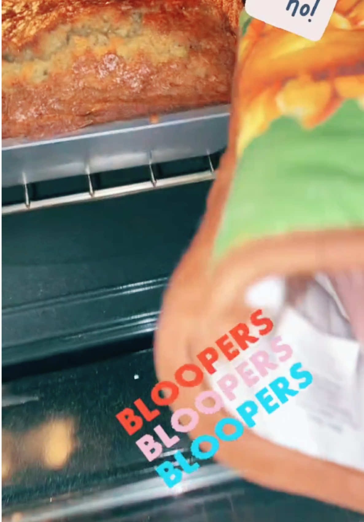 Bloopers 🥴 have you ever had a blooper? #bloopers #cooking #baking #funny #fyp #humor #parati 