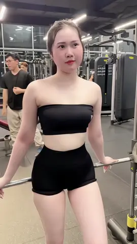 Set đen dễ mặc dễ xài đủ size đủ số cho mấy chế đây #outfitgym #gym #trending #xuhuong 
