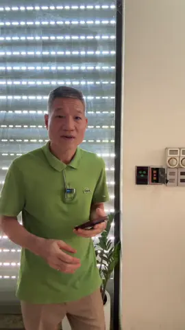 Công tắc cửa cuốn Wifi thông minh điều khiển trên toàn quốc tự động khoá ban đêm chống trộm kết nối cả gia đình dùng #khoacuacuonyhongminh #khoacuavuon #xuhuong #thinhhanh 