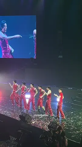 PROXIE - Panah Asmara #Proxie #helloboysssasiatour #helloboysssinjakarta 