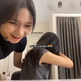 kalo ga marah² ya nangis 😁😹 #erinejkt48#catherinavallencia#jkt48newera#masukberandafyp