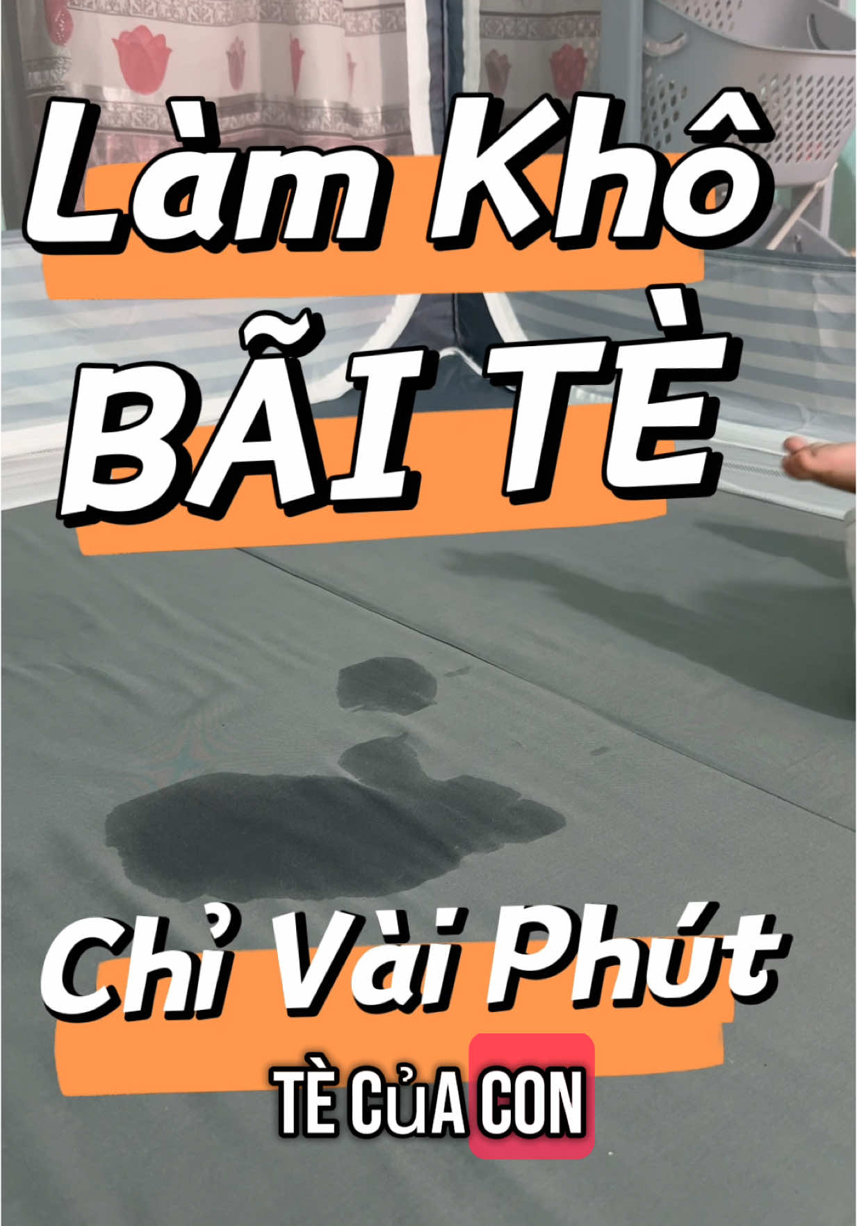 Làm khô bãi tè, bãi nôn trớ chỉ cần vài phút. Cách này giúp khô nhanh lấy chỗ nằm nè các mom, nhất là về đêm đỡ phải dậy thay ga hay là chịu cảnh giường ướt. Có con nhỏ phải biết cách này nha #huylienkysu #cachlamkhobaite #cachlamkhobainontro 