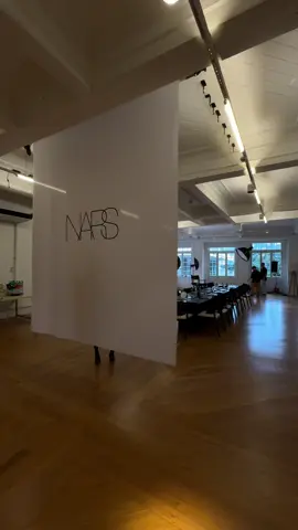 special day with @NARS Cosmetics 🖤