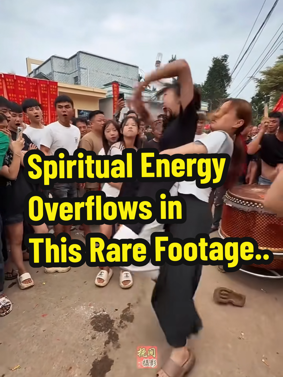 In this village, spiritual rituals like trance and divine possession are part of daily tradition. As the ceremony begins, the atmosphere changes, young women start running, shouting, and trembling to balance their energy before the gods descend. This is the real face of an ancient ritual, raw and powerful. Experience the intense moments just before the trance begins. This video captures the intense atmosphere moments before a traditional trance ritual in a remote village. Young women begin running, shaking, and releasing energy as part of a centuries-old ceremony believed to welcome divine spirits into their bodies. ⚠️ Disclaimer: This video is intended for informational and educational purposes only. It does not promote or endorse any specific beliefs or spiritual practices. Experience the raw emotion and deep-rooted tradition that reflect the cultural identity of the community. #TranceRitual #CulturalEducation #SpiritualTradition #RitualMoments #EthnographicVideo #BeforeTheTrance