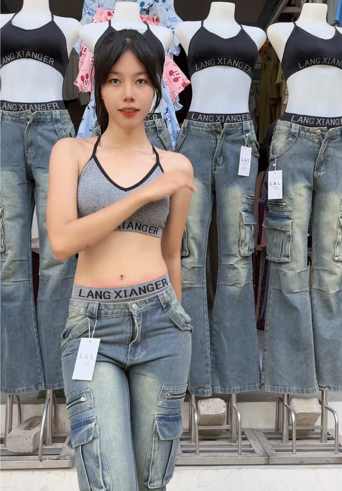 Bra set🖤 + y2k jean 🔥#ခပ်မိုက်မိုက်လေး #foryou #y2fashionကျောက်ဆည် #09987580865ဒီဖုန်းတလုံးဘဲသုံးပါတယ်ရှင့် #y2kfashion 