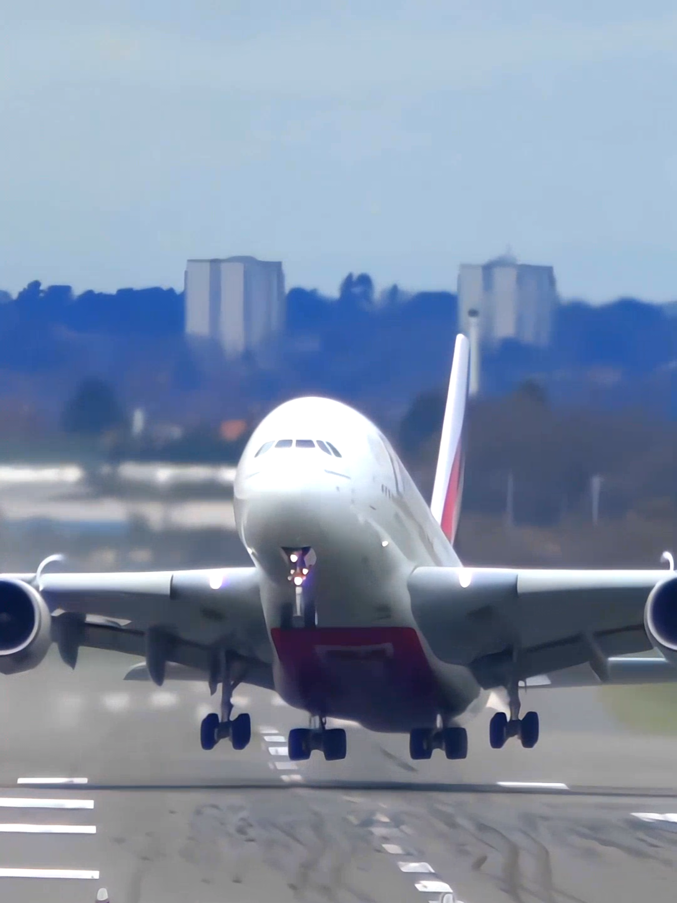 Heavy crosswind takeoff of Emirates Airlines A380 at Birmingham Airport #EmiratesA380 #Birmingham #Crosswind #Takeoff #AviationLovers #travel 