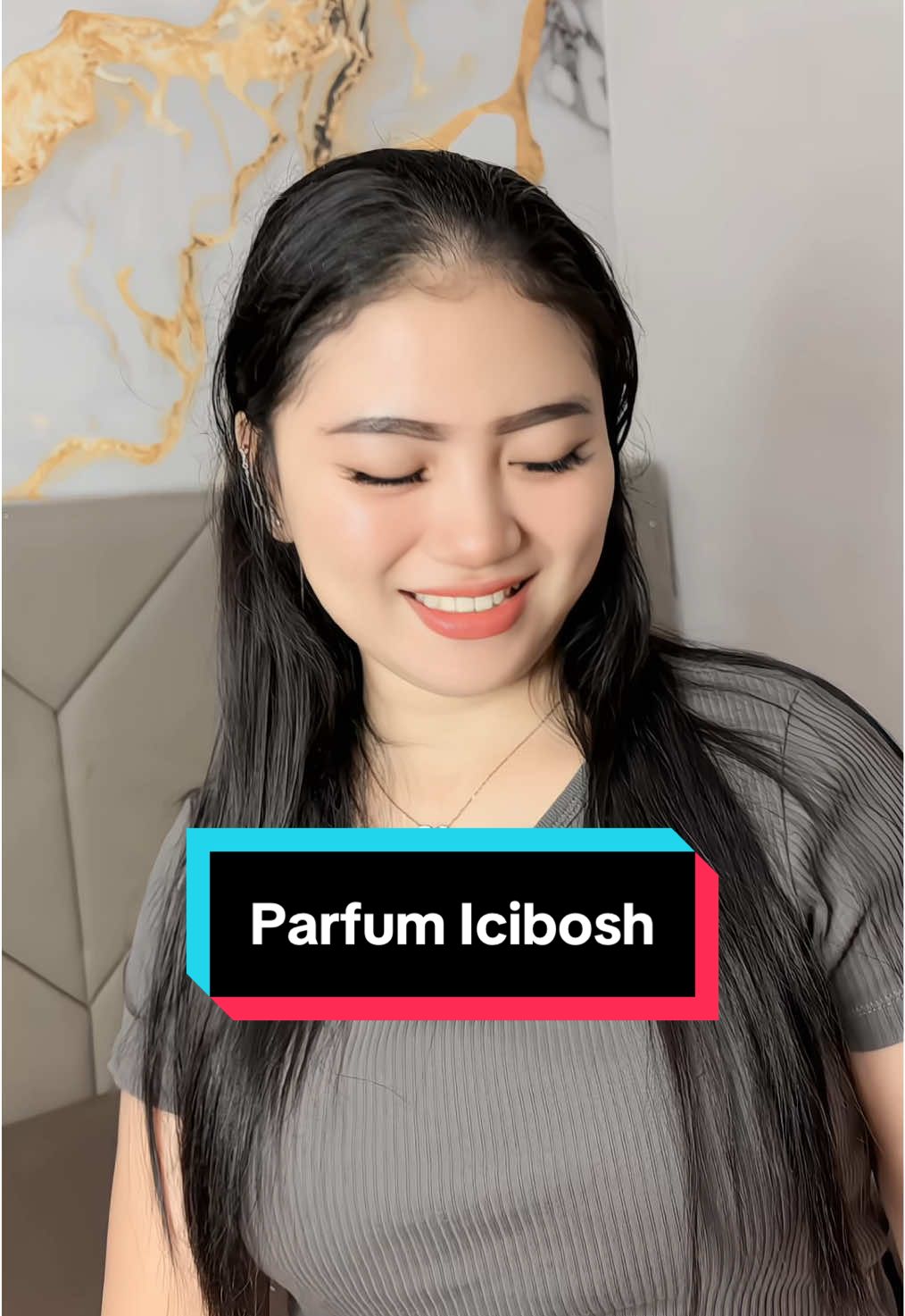 Membalas @kingboy langsung semprot pake ini biar harum kak 😍