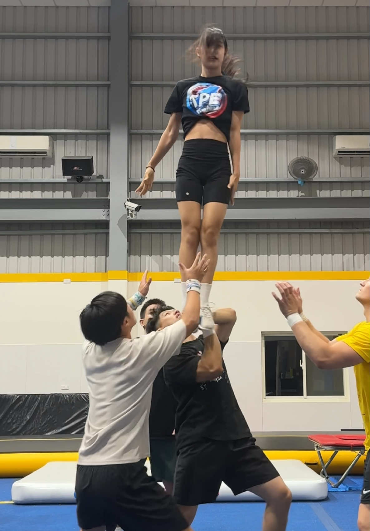 handtohand full back  FLYER @lkkc9____annie  TEAM @dreamfly.cheer  #cheer #cheerleading #cheerleaders #fancheer #cheerathletics #cheerup #競技啦啦隊    