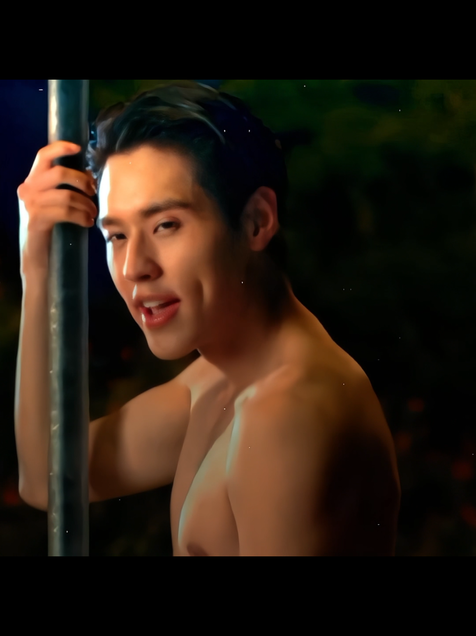 Fireboy, fireboy yeahhh😂#billkinpp #billkinputthipong #billkinentertainment #theredenvelope IB: @phurisaya 