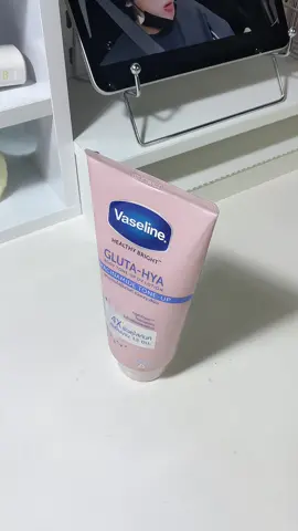 dưỡng da cùng Vaseline 4x | #vaseline #hoptaccungunilever #duongthe #goclamdep 