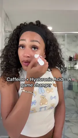 Say goodbye to puffy eyes & tired looking mornings 👋🏽✨ This viral hyaluronic acid eye serum with caffeine + niacinamide visibly depuffs, hydrates, and brightens your under-eyes, without irritation. #EyeSerum #HyaluronicAcid #DepuffEyes #DarkCircles #SkincareRoutine #CleanBeauty #ViralSkincare #CrueltyFreeBeauty #tiktokshopcreatorpicks #dealsforyoudays #spotlightfinds 