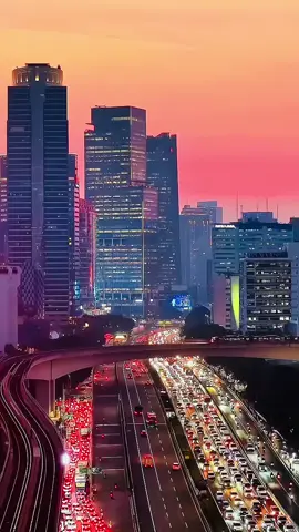 Jakarta city,Indonesia🇮🇩 ________________________________ Cr ig:michaeljae89,betuttriarso,kopi.manist #Jakarta#fyp#indonesia#masukberanda#jakartacity