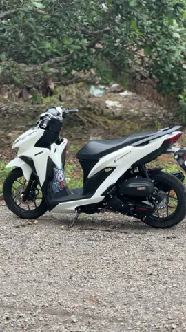 Dáng zin vẫn cứ là đẹp#vario125 #click125i #xuhuongtiktokk #25touring 