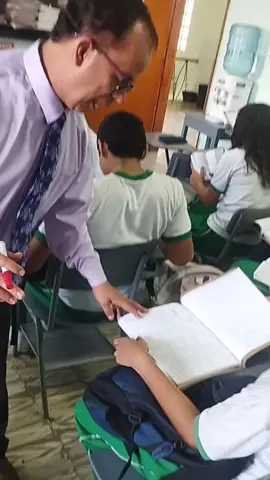 Pregunté Qué pasó? Cuál es la risa?