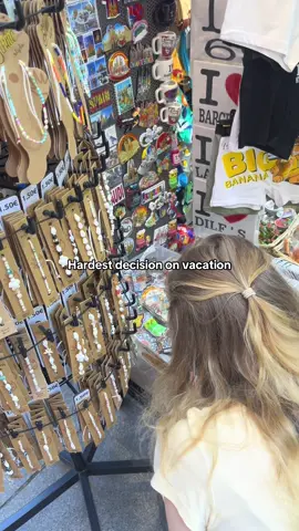 can never decide😔✌🏻#vacation #magnets #decision #fyp @Viva 