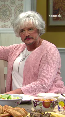 Mamá por favor 😭 @nbcsnl is streaming on Peacock. #PedroPascal #BadBunny #SNL #SaturdayNightLive