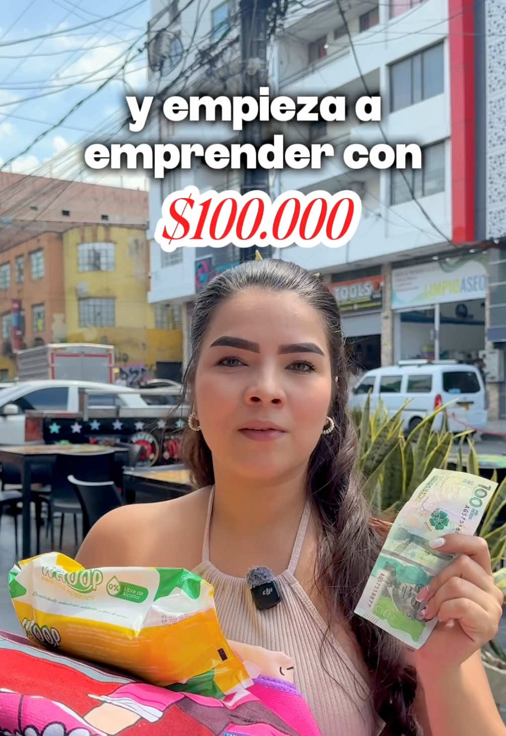 💸 Deja de esperar a que el sueldo te alcance… ¡Y empieza a emprender con solo $100.000! 😱🔥  Mira lo que te llevas por esa plata:  🧼 Toalla infantil  🧻 Pañitos  🩲 12 panties dama  🧦 12 medias dama  🧦 12 medias hombre  🛏️ 2 cobijas piel de ganso  😲 ¡Son 40 prendas por solo $100.000!  ¿Qué más necesitas para arrancar tu negocio?  📍 Antotex, centro de Cali, carrera 8 #17-40  📞 Escríbenos al 323 554 9794  #bodega #centrodecali #mayoristas #emprendimiento 