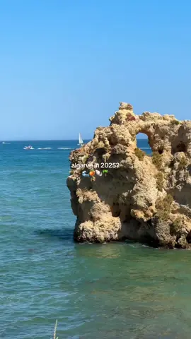 Summer in Algarve, Portugal 🇵🇹❤️ #Summer #algarve #portugal #algarveportugal #summeraesthetic #travel #eurosummer #traveltiktok #travelbucketlist 