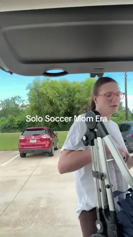 This was the one weekend of the month where I intentionally planned to not have a wedding or session or anything aside from family time and OF COURSE my husband has to randomly work 🙃 just trying to make the best out of the situation and show up for my kids! #soccermom #houstonmoms #MomsofTikTok #toddlermom #workingmom 