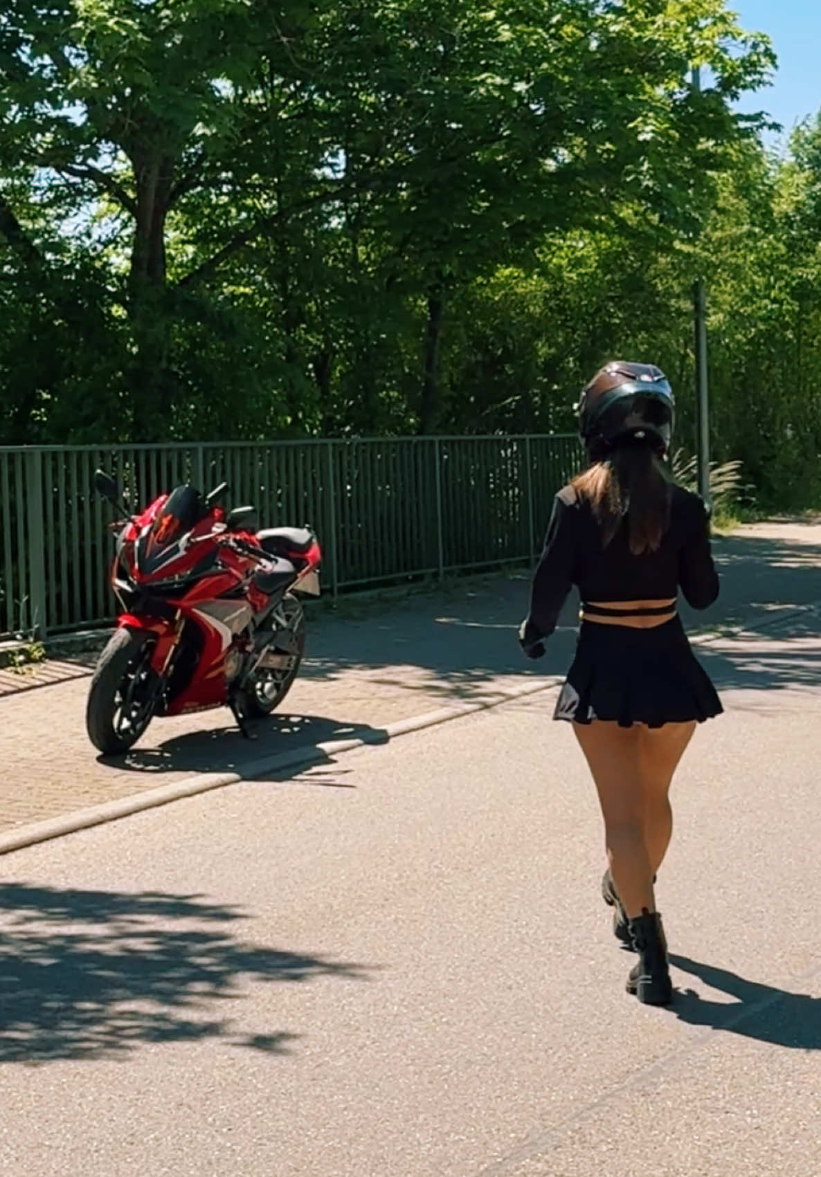 Baby…❤️🥰✌️🫶🏍️🦸‍♀️💯🍒💕👸 #bikergirl #biketok #bikelife #foryou #fyp #zicherrymoto #tranding #summervibes #ride #cbr #bikelover #WeekendVibes 