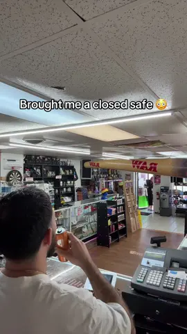 He wildin 😂 #youngarab707 #support #fyp #Viral #business #tiktok #pov #viralvideo #comedia #fypシ 