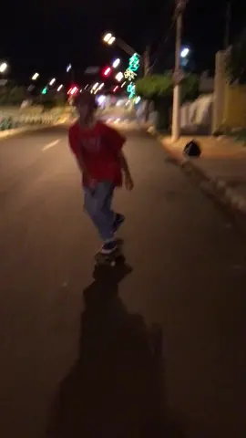 Meu amigo tá bem Mkkkk #skateboard #skate #fyp 