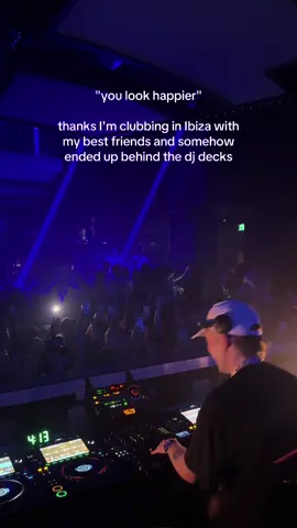 still cannot believe this happened @Dom Dolla #domdolla #ibiza #eurosummer #Summer #housemusic #hiibiza #hïibiza #dj #music #livemusic #djset #gig #nightlife #clubbing #club #djdecks #decks #daddydom 