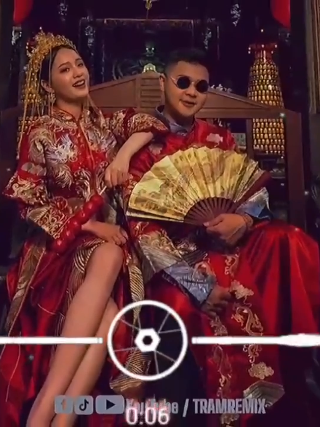 Đang ung dung trên trời đạp mây xanh hôm nay xuống chơi....✈️✈️✈️ #tramremix #nonstoppop #remixchallenge #topxuhuong #vietmix #djremix #helotiktok #nhạc hay mỗi ngày🎶