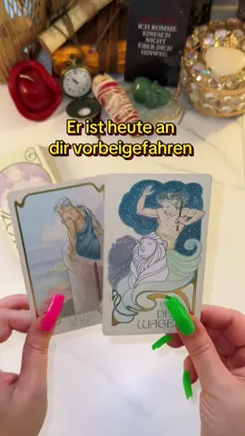 Er ist heute an dir vorbeigefahren  #kartenlegen #tarotreading #tarot #kartenlegung #lovespells 