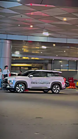 Dikasih free service 4 tahun, warranty panjang, dan jadi pemilik pertama?” Yes! Destinator sekarang sudah bisa dipesan! ⚡ Mau test drive dulu atau langsung SPK dan bawa pulang? Buruan bulan ini, banyak bonus rahasia menanti kamu! #Destinator2025 #BuruunitBaru #AutoGanteng #mitsubishisurabaya #salesmitsubishi #MitsubishiDestinator2025 #foryou 