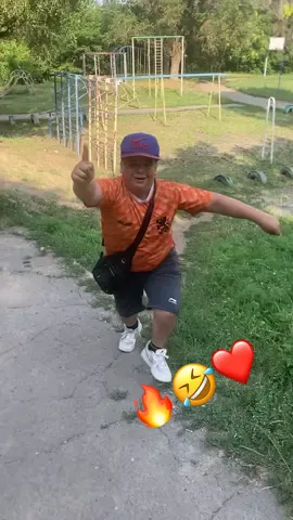 Бодя бежит к музыке 😎🤣❤️ #бодя #рекомендации #приколы #смех #музыка #бег #движ 