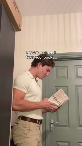 God forbid a man has hobbies IB:@vera🪽 #BookTok #bookish #bookhumor  