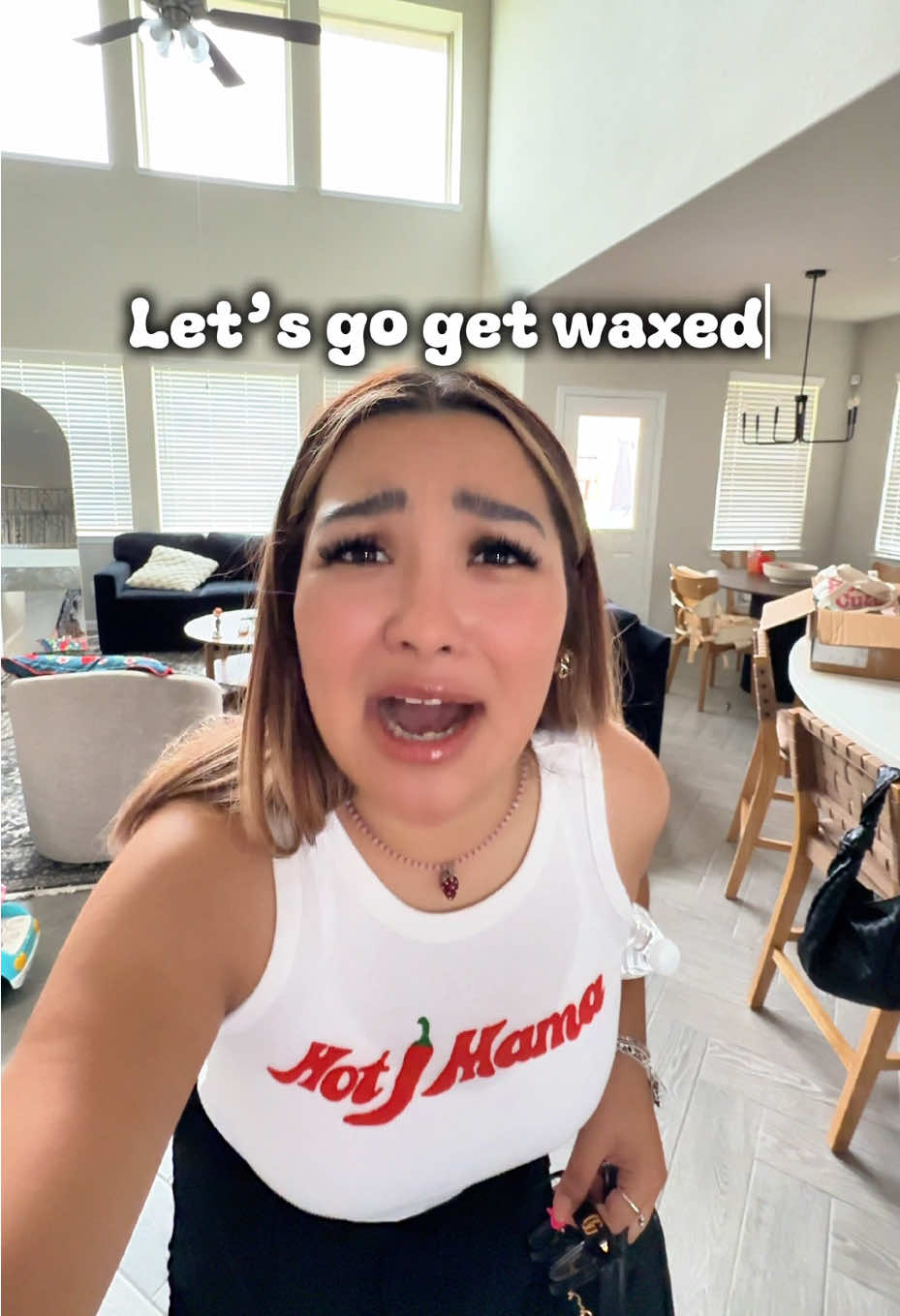 My girl @Anahi Guevara left me balddddd🤩 . . . . #sahm #momlife #wax #girly #girlythings 