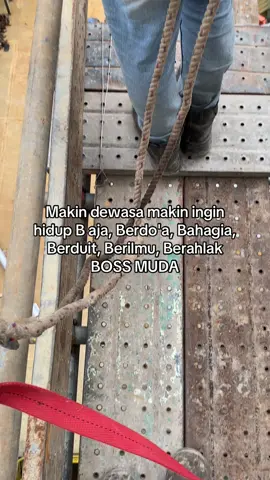 B aja 🤪🤣#kuliboy🤙😜🚀 #helemkuning #storykuli #fitterwelder #viral #fyp #4u #welderindonesia🇮🇩 #anakrantau 