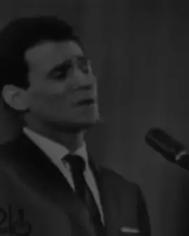 ماذا اقول لأدمع سفحتها اشواقي إليكِ #عبدالحليم_حافظ #نجاة #ستوريات #tiktok #لايك_متابعه_اكسبلور #foryou 