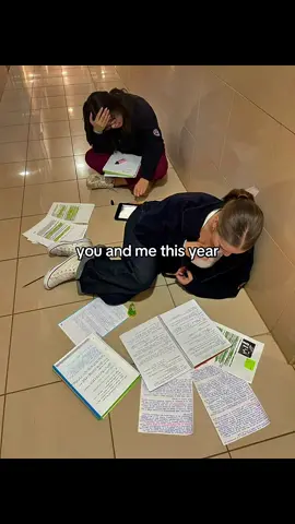 We can do it, you can do it and I can do it cuz we have all gone through it.. #goviral #studytok #school #foryoupage❤️❤️ #goals #typ #schoollife #viral #foryou #exams #studymotivaton #motivation #toxicmotivation #positiveenergy  